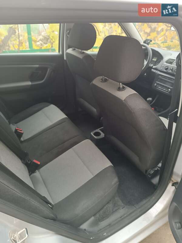 Хэтчбек Skoda Fabia 2010 в Мурафе фото 3 Хэтчбек Skoda Fabia 2010 в Мурафе