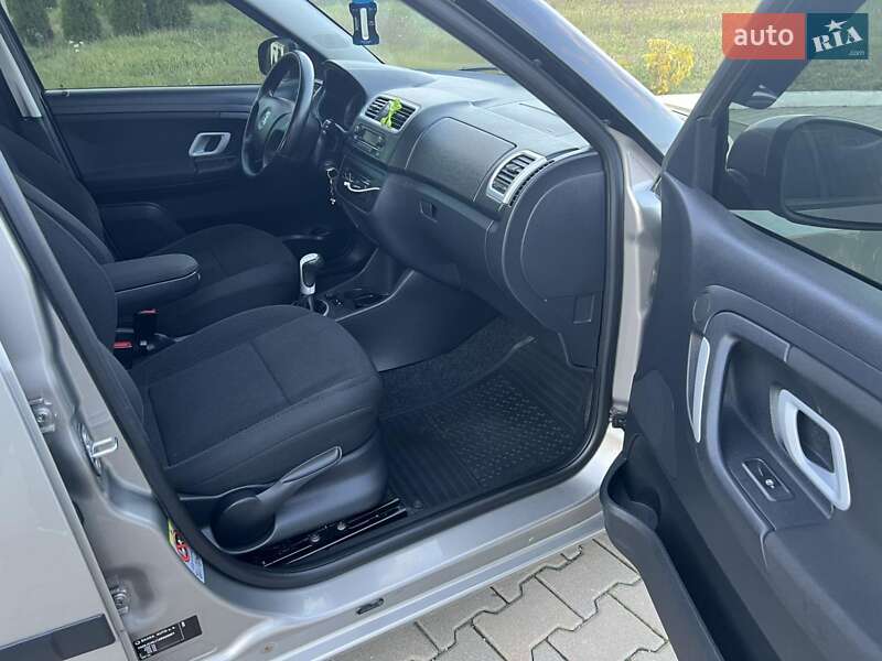 Универсал Skoda Fabia 2008 в Калиновке фото 11 Универсал Skoda Fabia 2008 в Калиновке