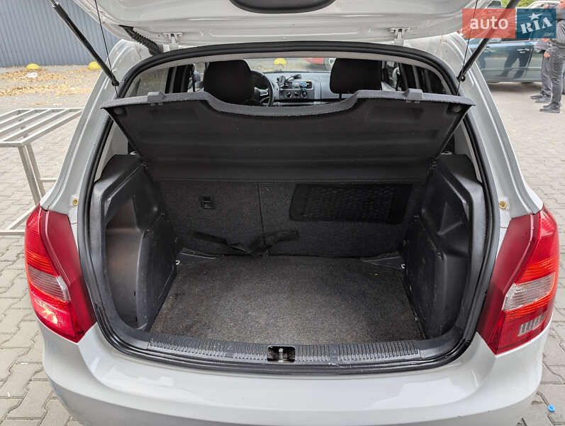 Хэтчбек Skoda Fabia 2014 в Киеве