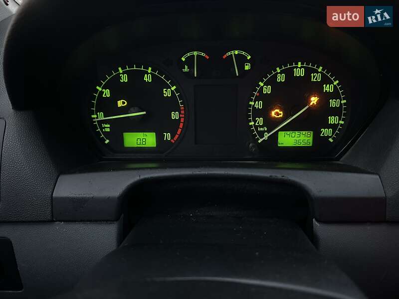 Универсал Skoda Fabia 2002 в Львове фото 4 Универсал Skoda Fabia 2002 в Львове