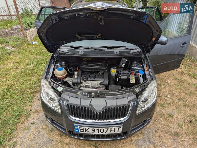 Универсал Skoda Fabia 2008 в Ровно