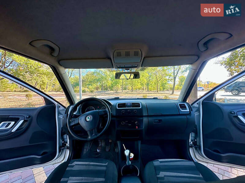 Хэтчбек Skoda Fabia 2007 в Кропивницком