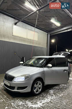 Универсал Skoda Fabia 2011 в Обаве