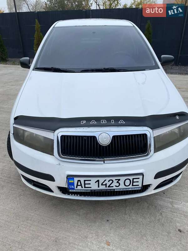 Хетчбек Skoda Fabia 2005 в П'ятихатках фото 9 Хетчбек Skoda Fabia 2005 в П'ятихатках