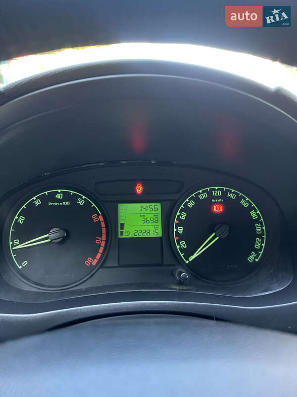 Хэтчбек Skoda Fabia 2008 в Харькове фото 21 Хэтчбек Skoda Fabia 2008 в Харькове