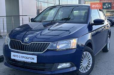 Хэтчбек Skoda Fabia 2018 в Киеве