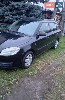 Універсал Skoda Fabia 2009 в Рівному