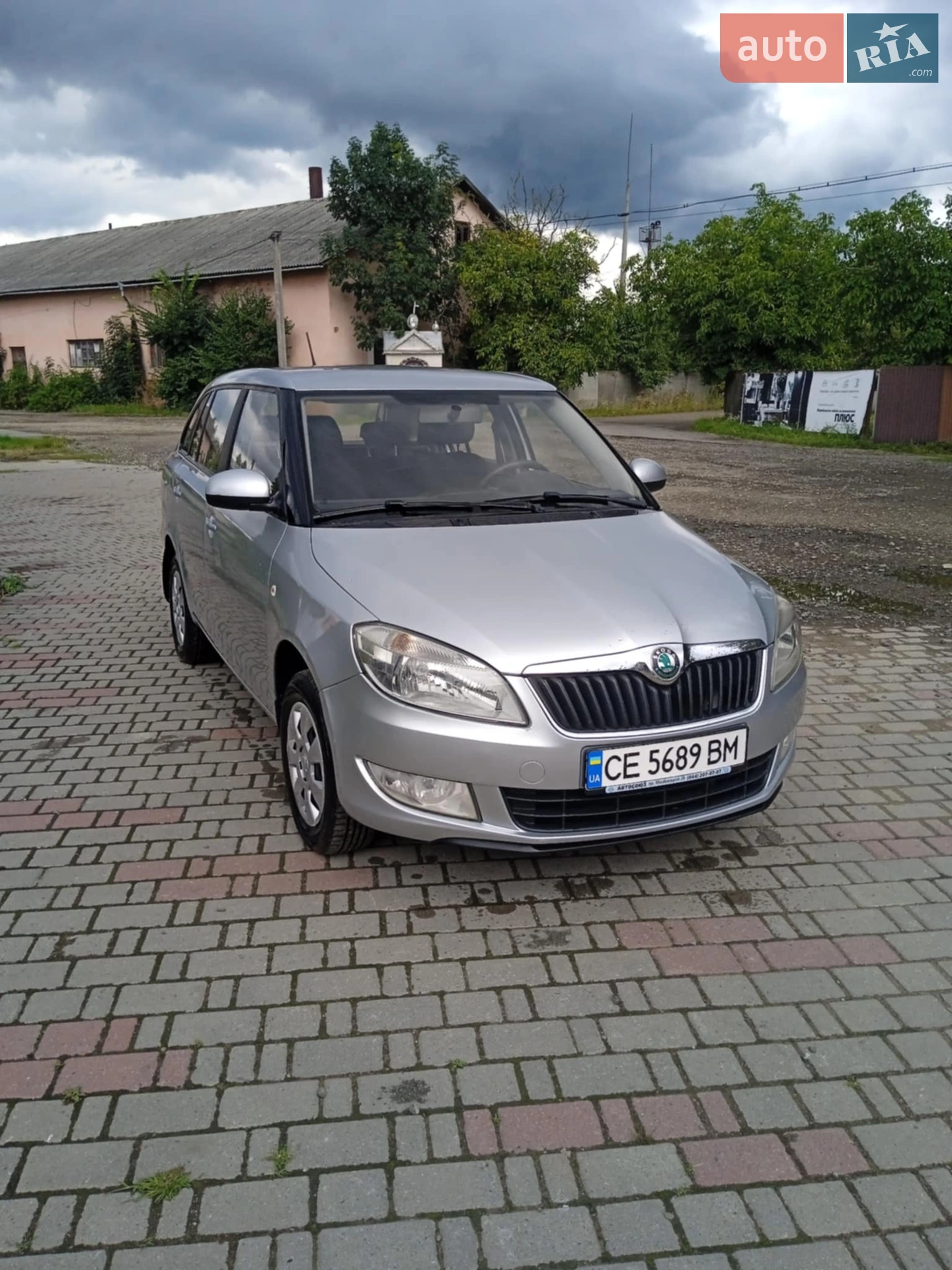 2012 Skoda Fabia - мініатюра 2