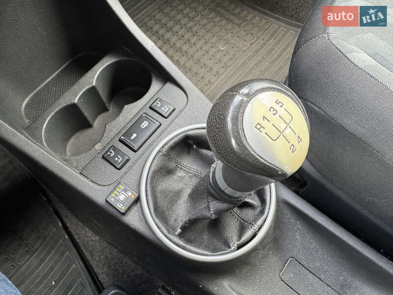 Универсал Skoda Fabia 2008 в Киеве фото 25 Универсал Skoda Fabia 2008 в Киеве