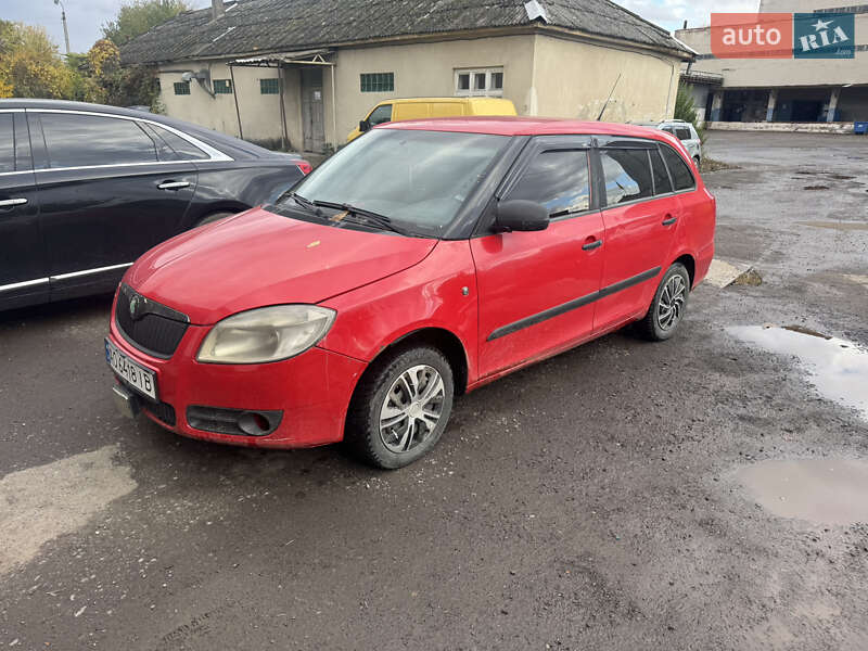 Универсал Skoda Fabia 2008 в Ужгороде фото 4 Универсал Skoda Fabia 2008 в Ужгороде