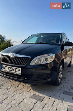 Універсал Skoda Fabia 2011 в Долині