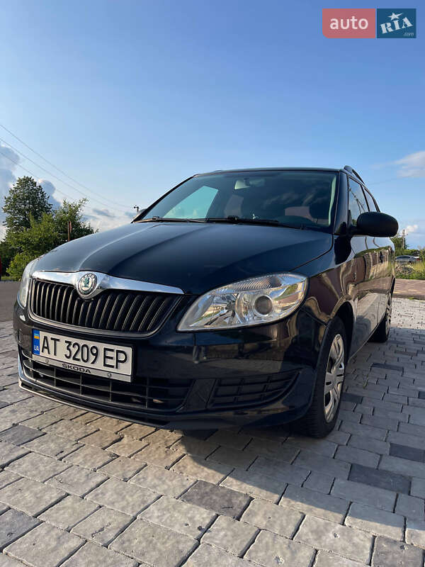 Универсал Skoda Fabia 2011 в Долине фото Универсал Skoda Fabia 2011 в Долине