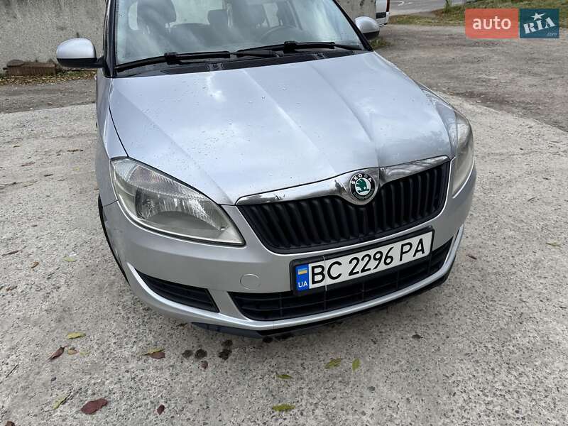 Универсал Skoda Fabia 2011 в Стрые