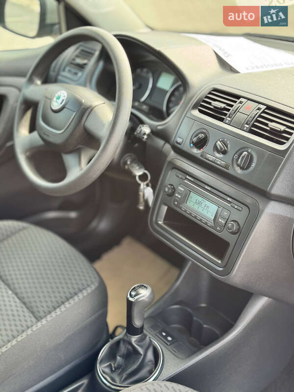 Универсал Skoda Fabia 2010 в Кривом Роге фото 9 Универсал Skoda Fabia 2010 в Кривом Роге