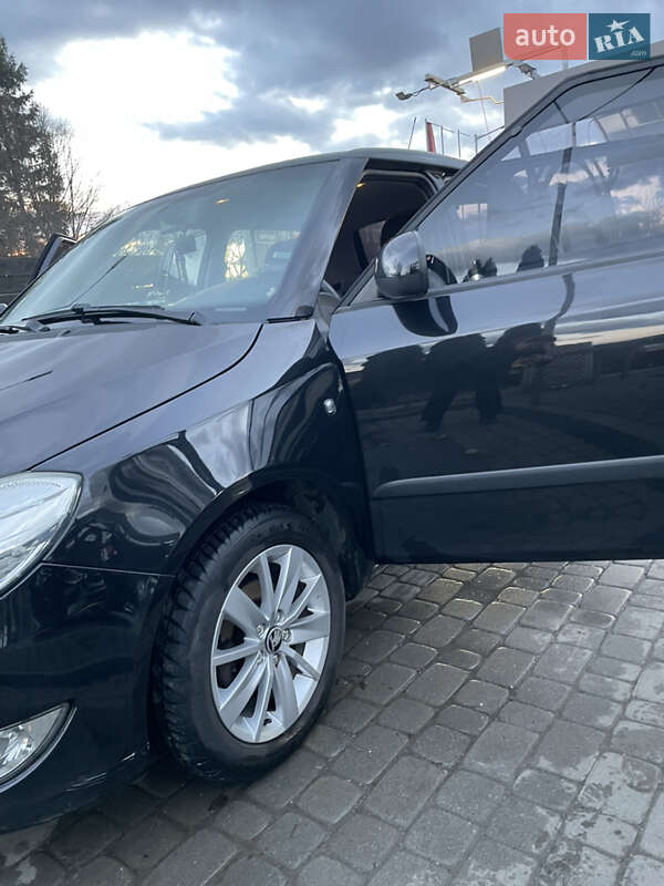 Хэтчбек Skoda Fabia 2010 в Ивано-Франковске