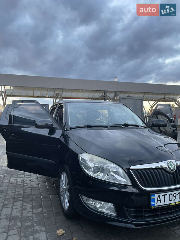 Хэтчбек Skoda Fabia 2010 в Ивано-Франковске