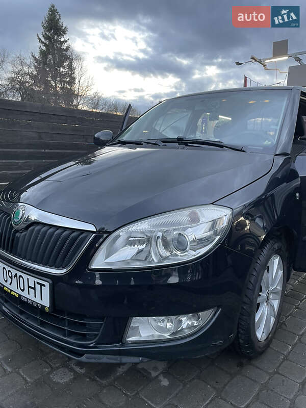 Хэтчбек Skoda Fabia 2010 в Ивано-Франковске
