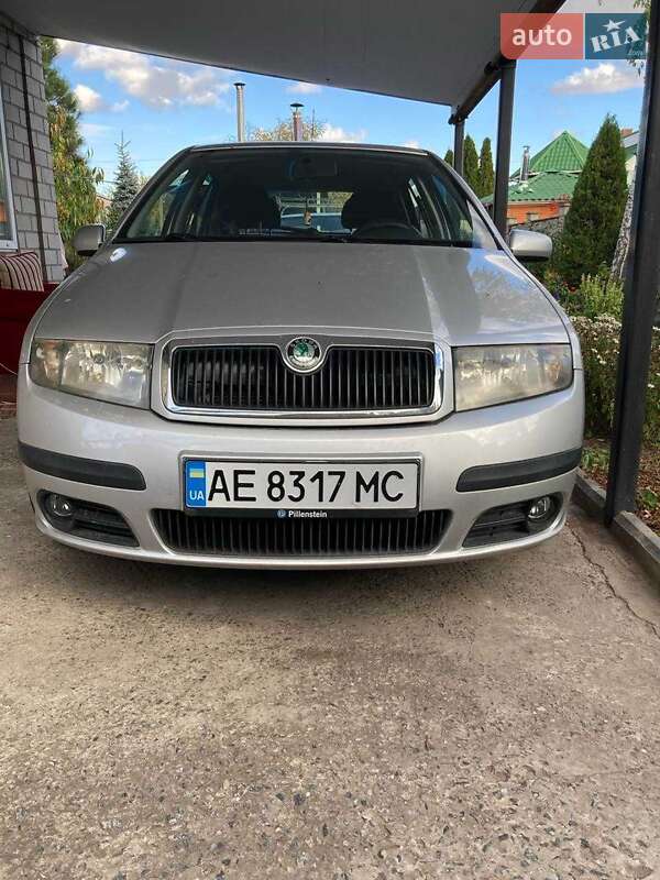 Хэтчбек Skoda Fabia 2007 в Каменском