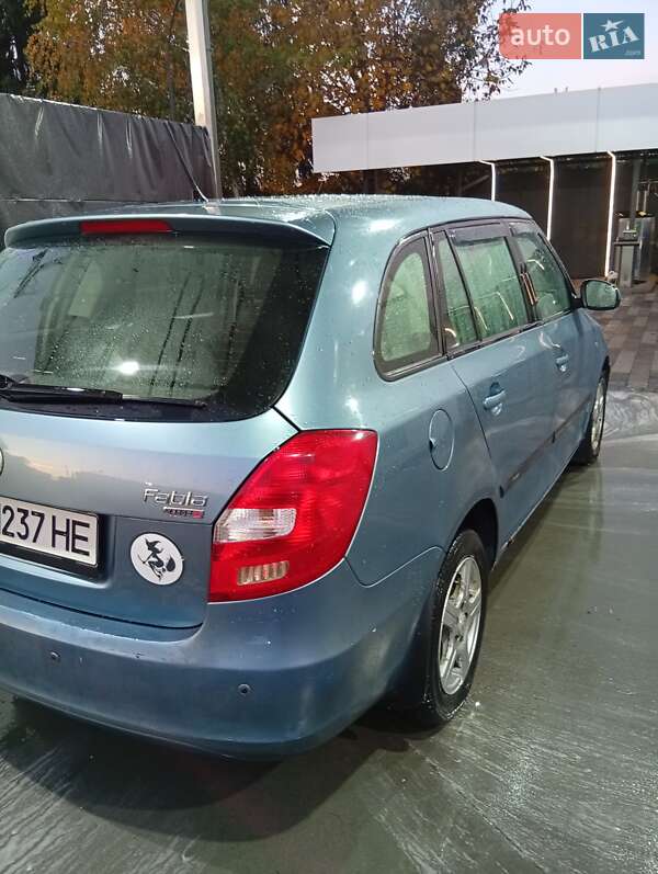 Универсал Skoda Fabia 2010 в Ужгороде