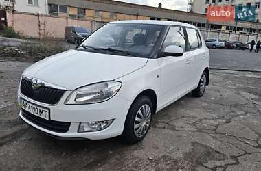 Хэтчбек Skoda Fabia 2013 в Киеве