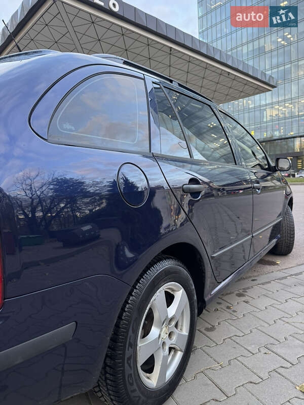 Универсал Skoda Fabia 2004 в Тернополе