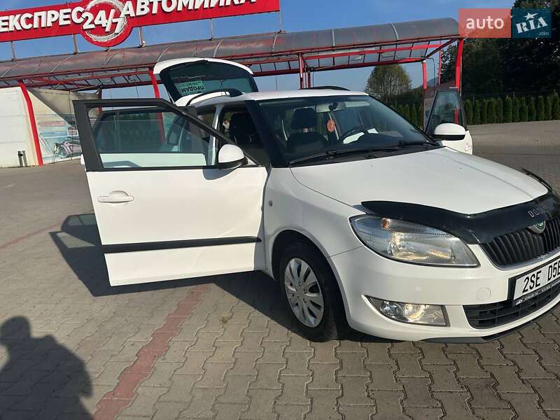 Універсал Skoda Fabia 2012 в Тячеві фото 2 Універсал Skoda Fabia 2012 в Тячеві