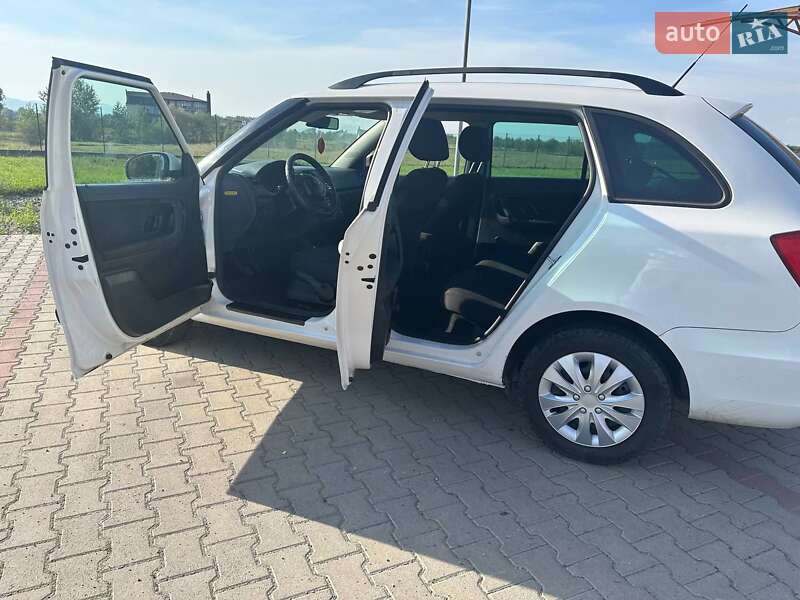 Універсал Skoda Fabia 2012 в Тячеві фото 13 Універсал Skoda Fabia 2012 в Тячеві