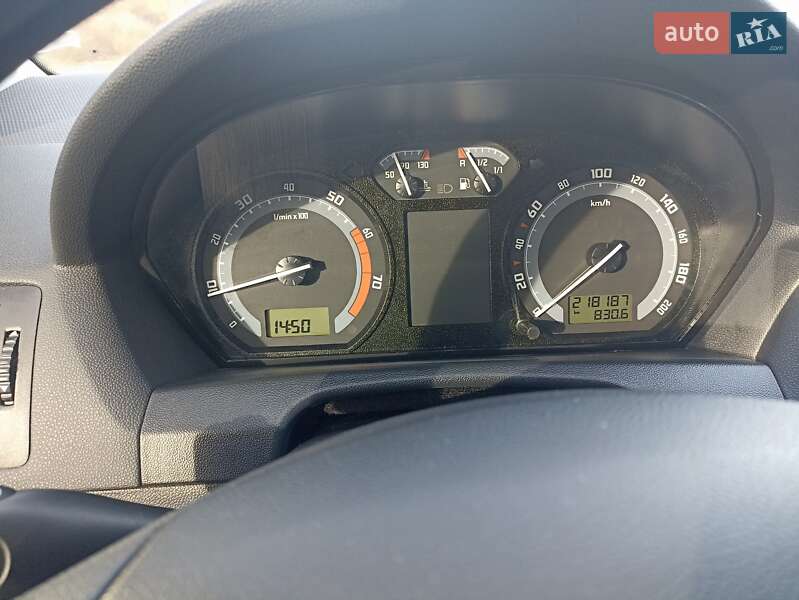 Универсал Skoda Fabia 2006 в Полтаве фото 12 Универсал Skoda Fabia 2006 в Полтаве