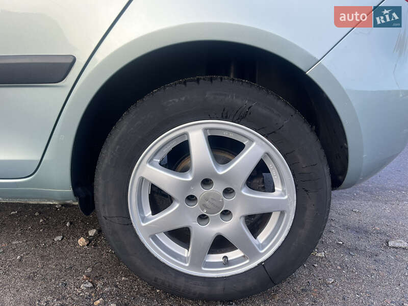 Хэтчбек Skoda Fabia 2010 в Ахтырке фото 23 Хэтчбек Skoda Fabia 2010 в Ахтырке