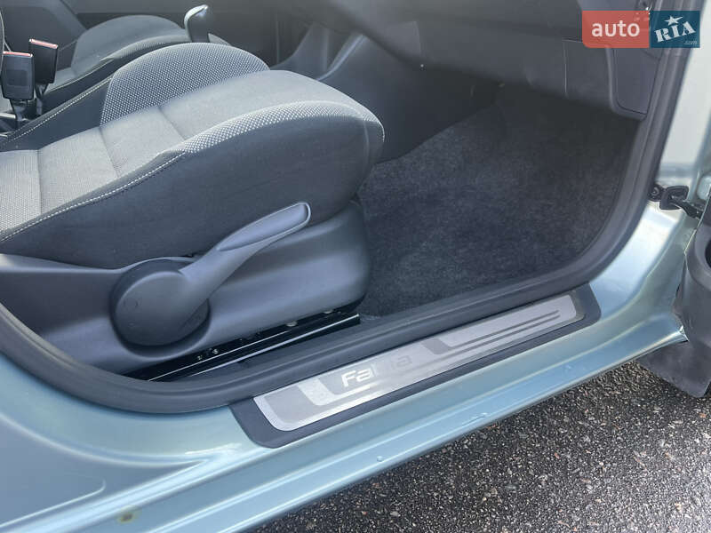 Хэтчбек Skoda Fabia 2010 в Ахтырке фото 39 Хэтчбек Skoda Fabia 2010 в Ахтырке