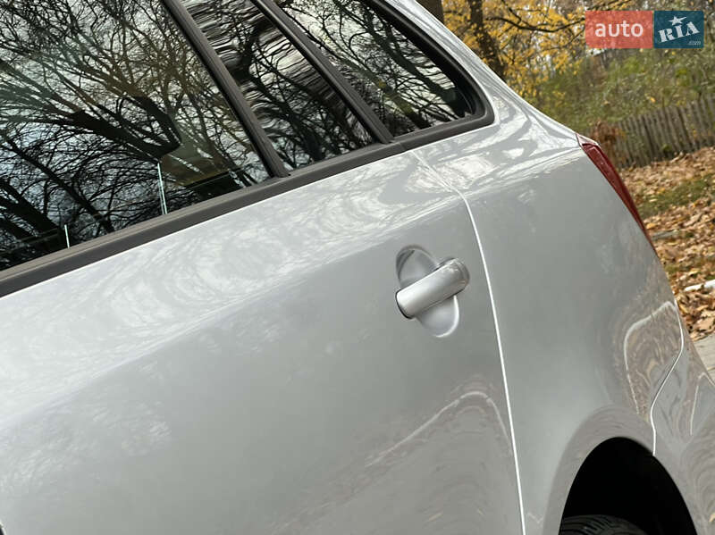 Универсал Skoda Fabia 2011 в Трускавце