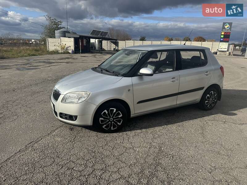 Хэтчбек Skoda Fabia 2008 в Виннице фото 2 Хэтчбек Skoda Fabia 2008 в Виннице