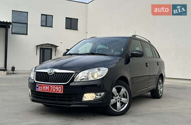 Універсал Skoda Fabia 2010 в Луцьку