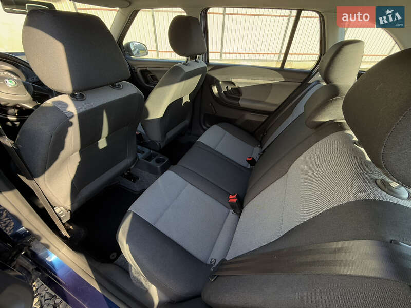 Универсал Skoda Fabia 2009 в Луцке фото 13 Универсал Skoda Fabia 2009 в Луцке