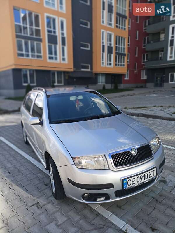 Хэтчбек Skoda Fabia 2007 в Черновцах