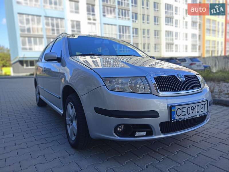 Хэтчбек Skoda Fabia 2007 в Черновцах