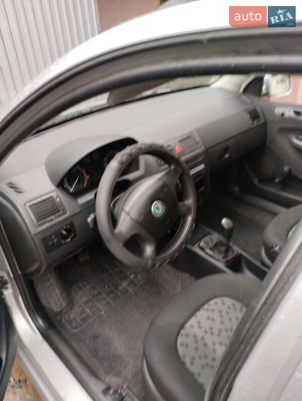 Хетчбек Skoda Fabia 2006 в Теребовлі фото 6 Хетчбек Skoda Fabia 2006 в Теребовлі