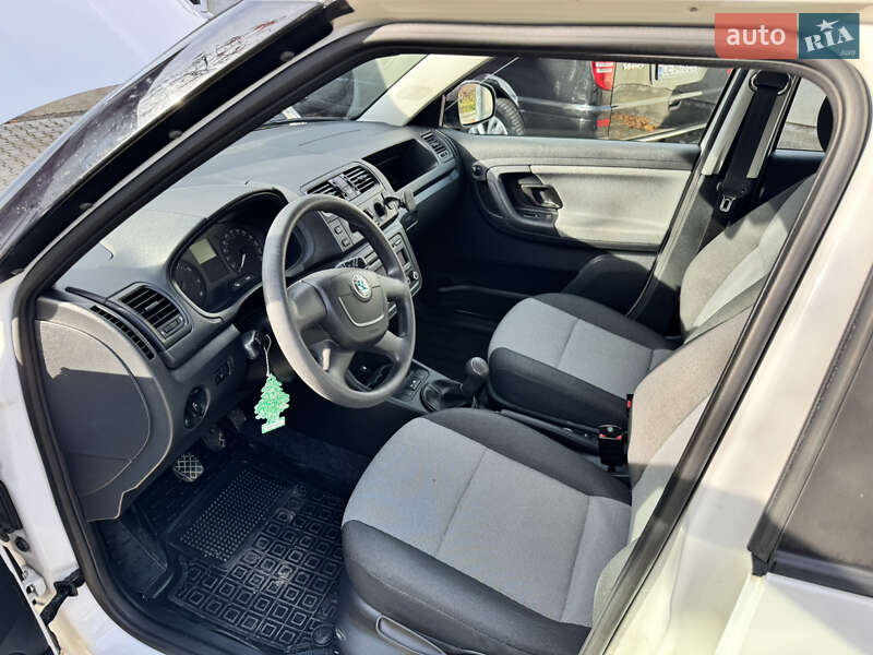 Хэтчбек Skoda Fabia 2010 в Вижнице фото 14 Хэтчбек Skoda Fabia 2010 в Вижнице