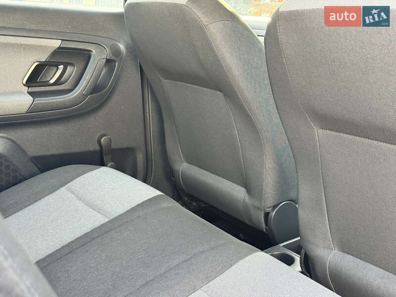 Хэтчбек Skoda Fabia 2010 в Вижнице фото 22 Хэтчбек Skoda Fabia 2010 в Вижнице
