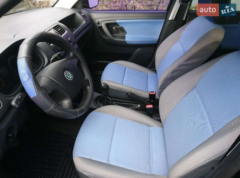 Хэтчбек Skoda Fabia 2008 в Миргороде