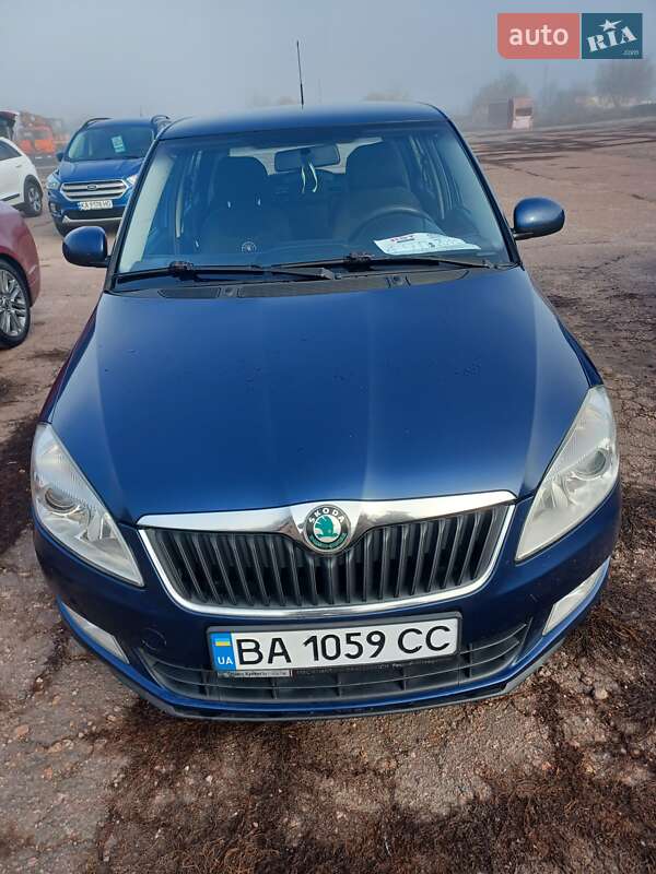 Хетчбек Skoda Fabia 2011 в Кропивницькому