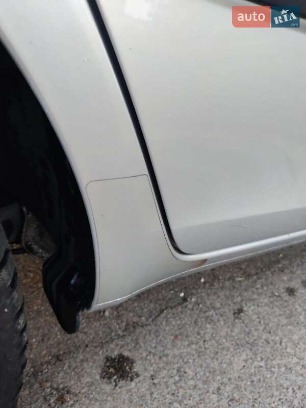 Универсал Skoda Fabia 2010 в Барышевке