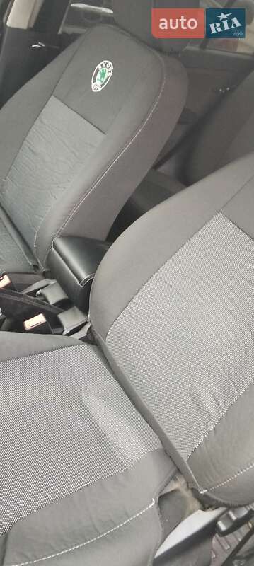 Універсал Skoda Fabia 2004 в Львові