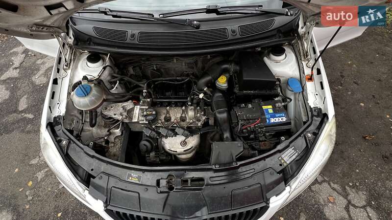 Универсал Skoda Fabia 2009 в Сумах фото 14 Универсал Skoda Fabia 2009 в Сумах