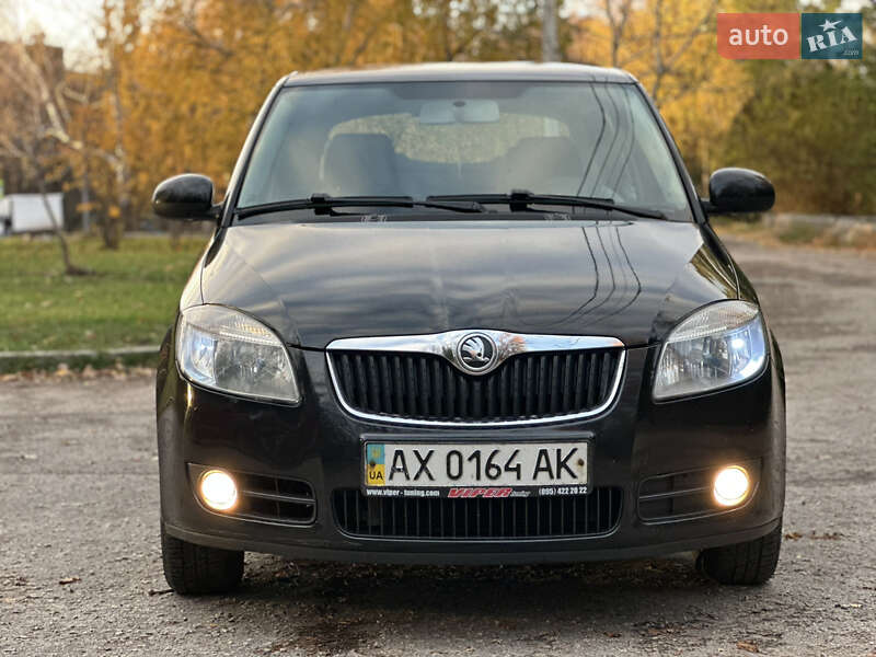 Хэтчбек Skoda Fabia 2007 в Харькове