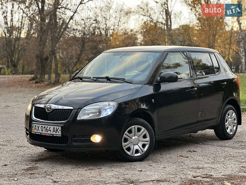 Хэтчбек Skoda Fabia 2007 в Харькове