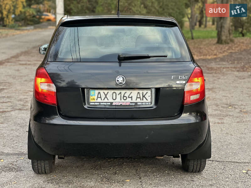 Хэтчбек Skoda Fabia 2007 в Харькове