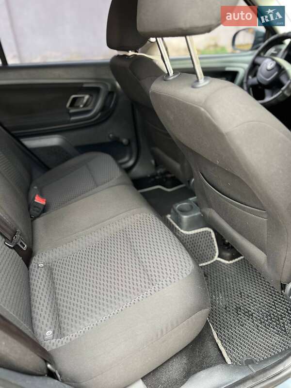 Хетчбек Skoda Fabia 2010 в Тернополі