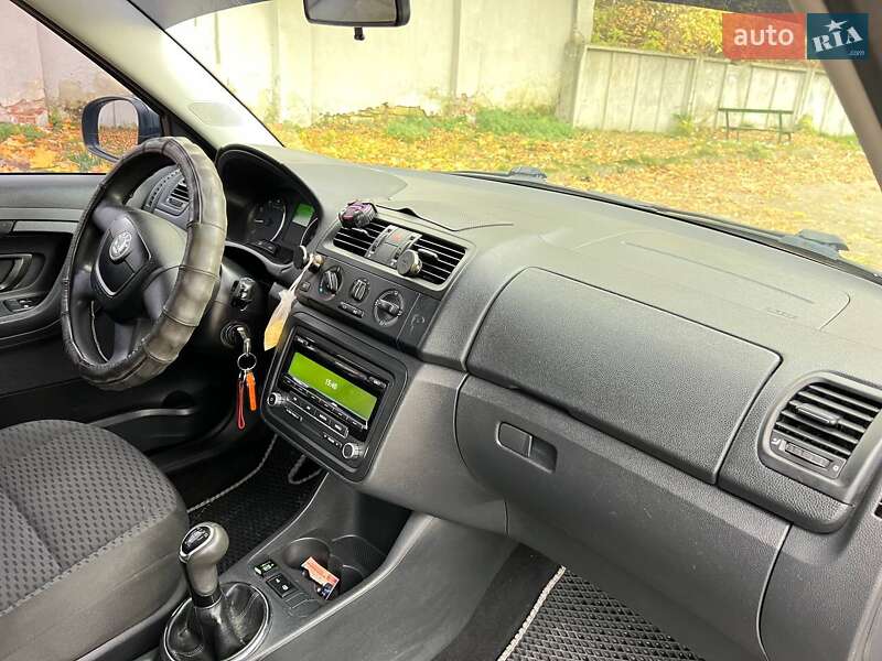 Хетчбек Skoda Fabia 2010 в Тернополі