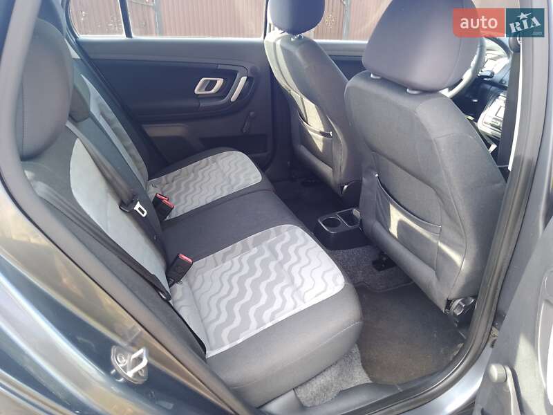 Універсал Skoda Fabia 2010 в Білій Церкві фото 12 Універсал Skoda Fabia 2010 в Білій Церкві